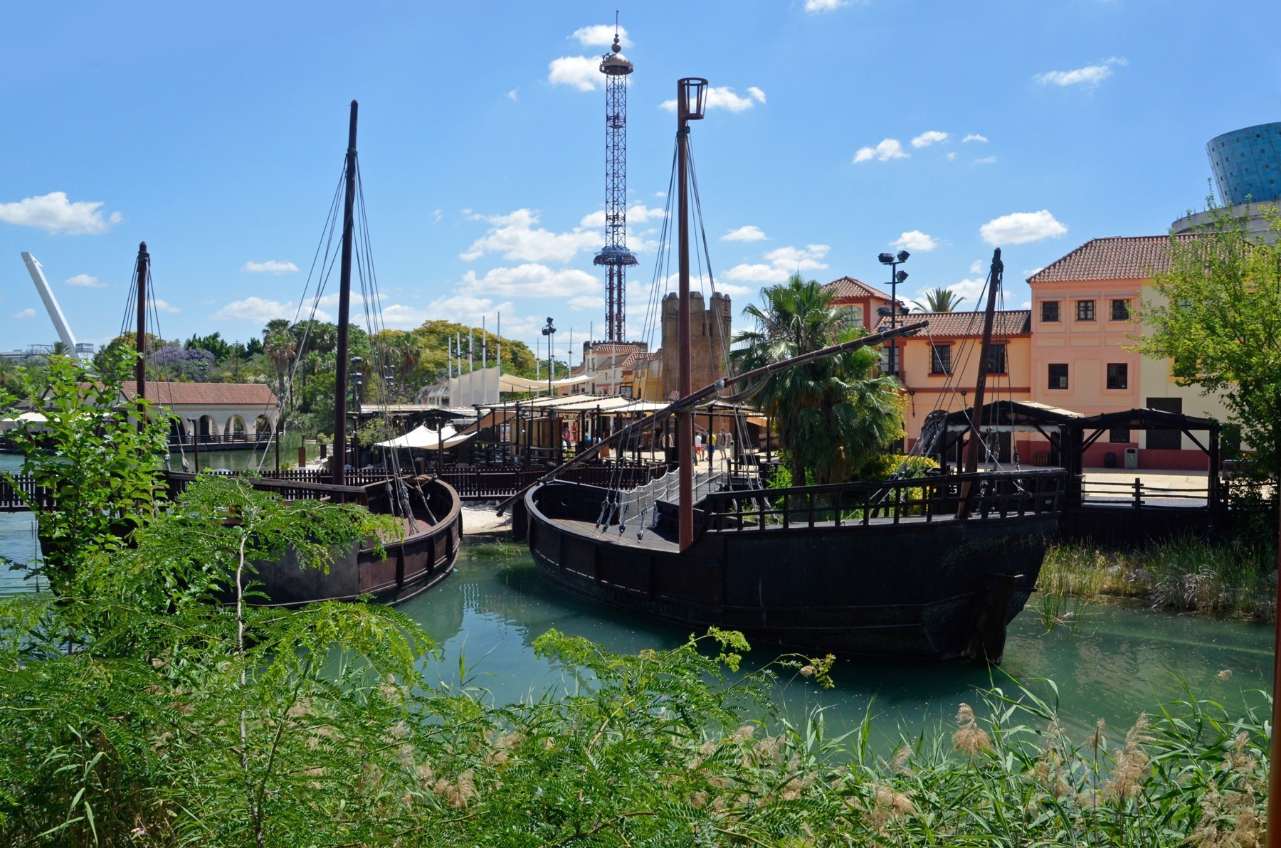 Caravels and lake at Isla Mágica